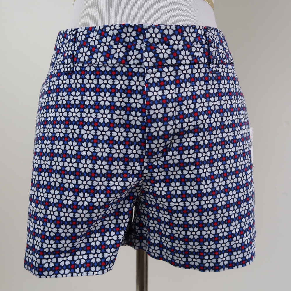 GAP The City 3 Inch Floral Shorts